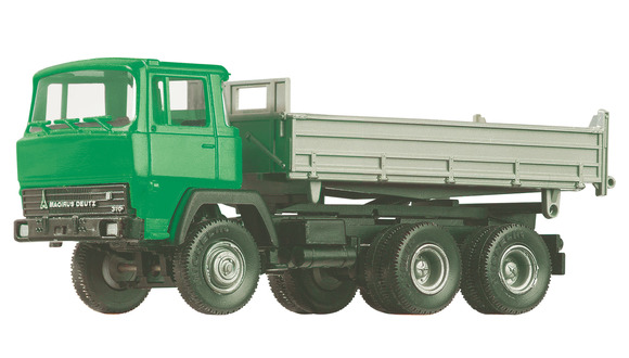 Dump truck Magirus Deutz 310D<br /><a href='images/pictures/Roco/238090.jpg' target='_blank'>Full size image</a>